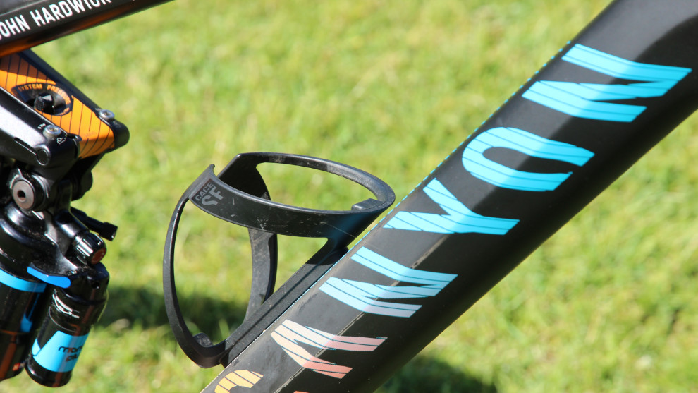 Unlike most enduro bikes, the Strive can still take a full sized drink bottle within the frame.